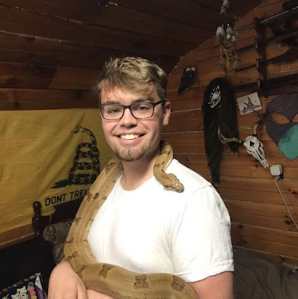 Meet your Posher, Benjamin
